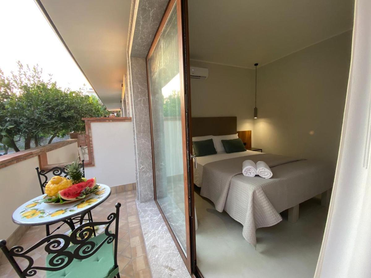 Villa Antonino Giardini Naxos Exterior photo